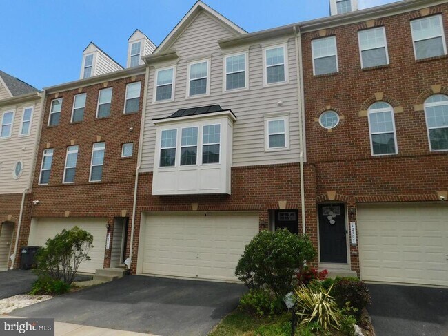 Foto del edificio - 12705 Bedford Glen Way
