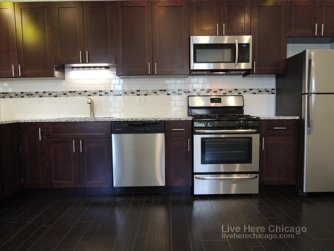 Foto principal - 5800 N Kenmore Ave