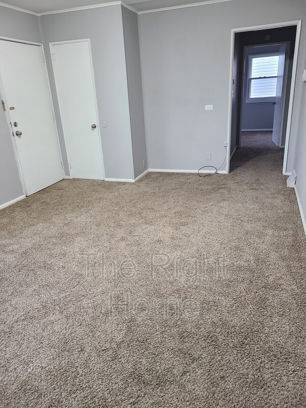 Building Photo - 3874 N 65th St