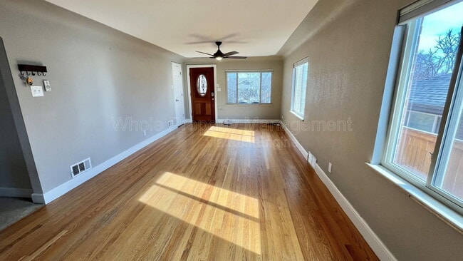 Foto del edificio - 4115 Hooker St