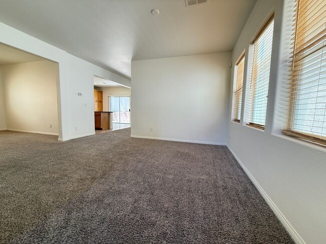 Foto del edificio - 9031 Winchester Ridge St