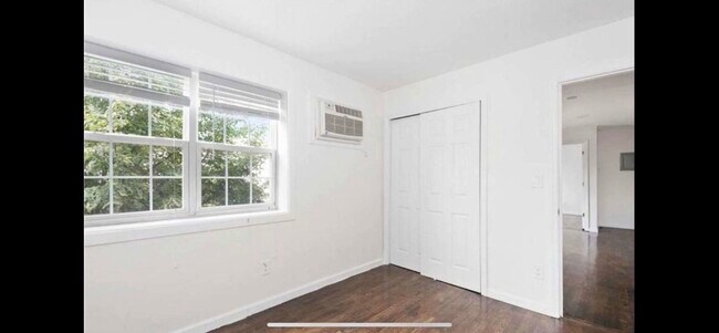 Foto del edificio - 55 Covert St