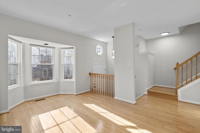 Foto del edificio - 18502 Clovercrest Cir