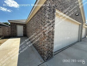 Building Photo - 5525 Itasca St