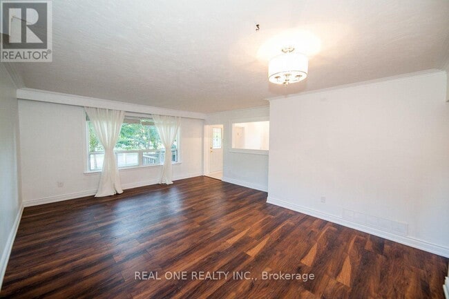 Building Photo - 375 Neal Dr