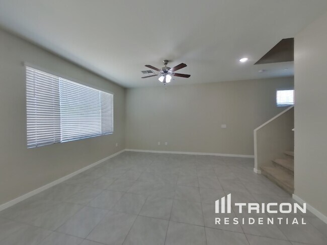 Foto del edificio - 4548 E Grandview St