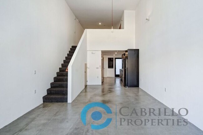 Foto del edificio - 2870 Fourth Ave