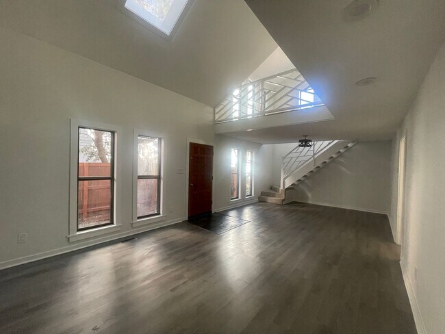Foto del edificio - 3 Bedroom Cape Story By The Sea