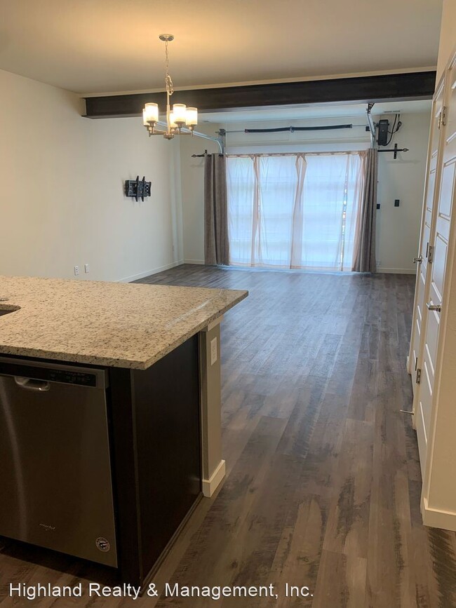 Building Photo - 3 br, 2.5 bath House - 11667 W 44th Ave