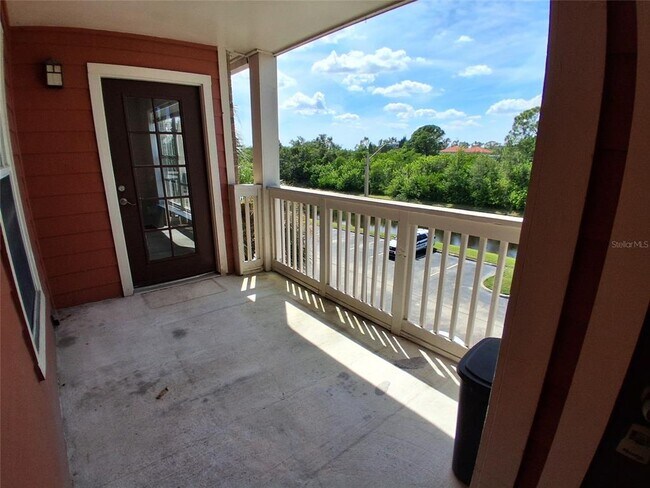 Foto del edificio - 10200 Gandy Blvd N