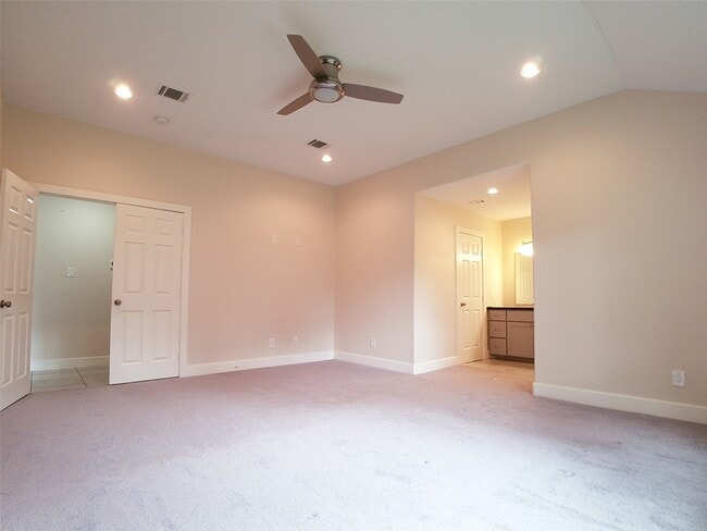 Building Photo - 7211 Wind Dale St