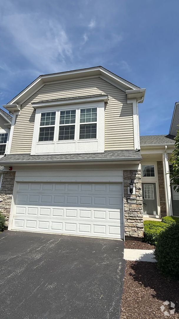 Building Photo - 347 Devoe Dr