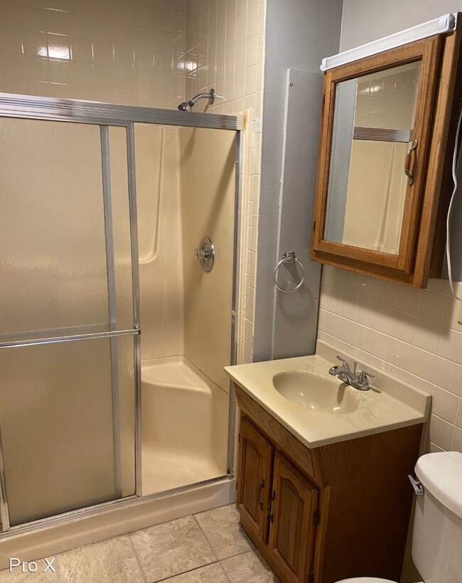 Foto del edificio - 2 br, 1 bath House - 902 N Grand St