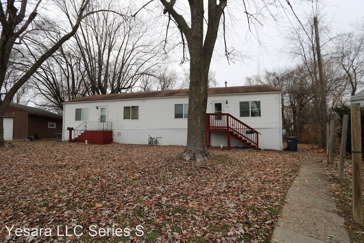 Primary Photo - 112-112 Argyle Ct