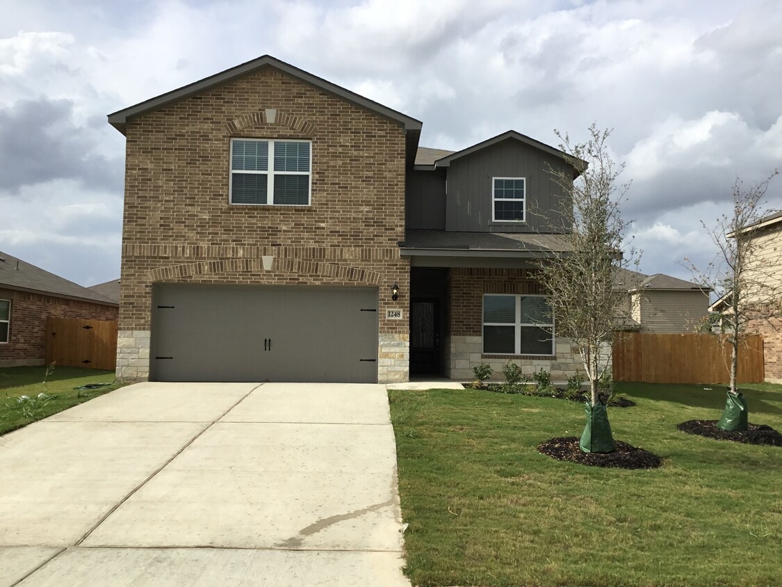 1248 Breanna Lane House for Rent in Kyle, TX
