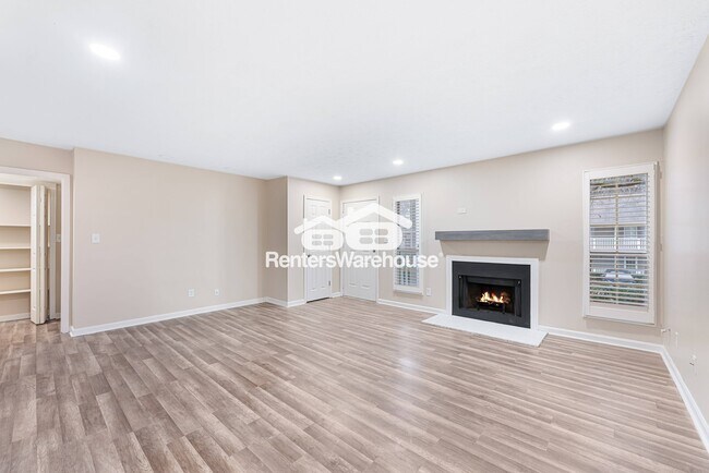 Building Photo - 103 Sterling Ct