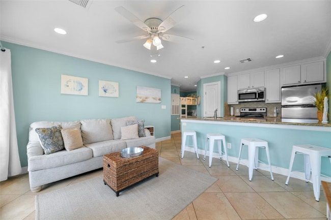 Building Photo - 9520 Seawall Blvd