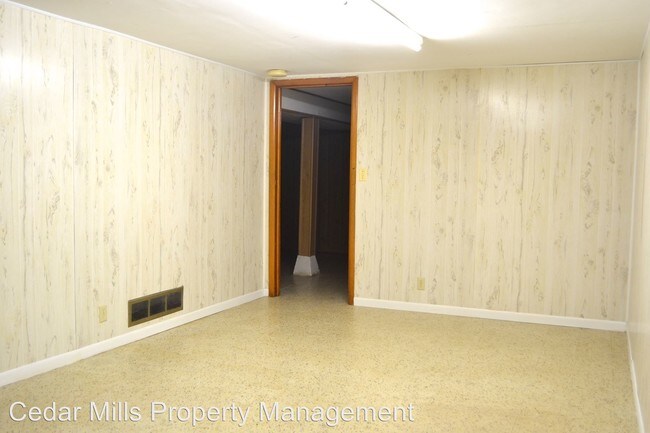 Building Photo - 1220 E El Monte St