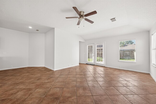 Foto del edificio - 19215 Talcott Way Dr