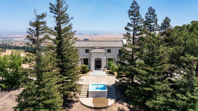 Foto del edificio - 14215 Killarney Dr