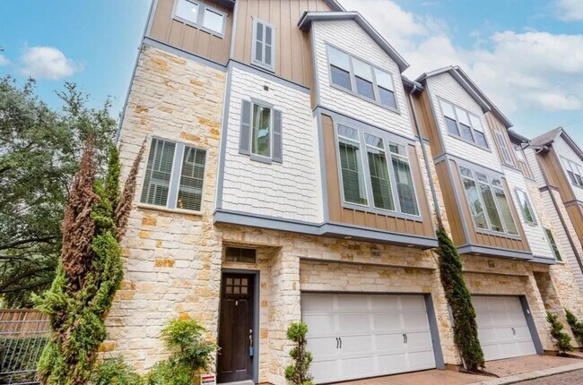 Foto del edificio - Stunning 3BR/3.5BA David Weekley Former Mo...