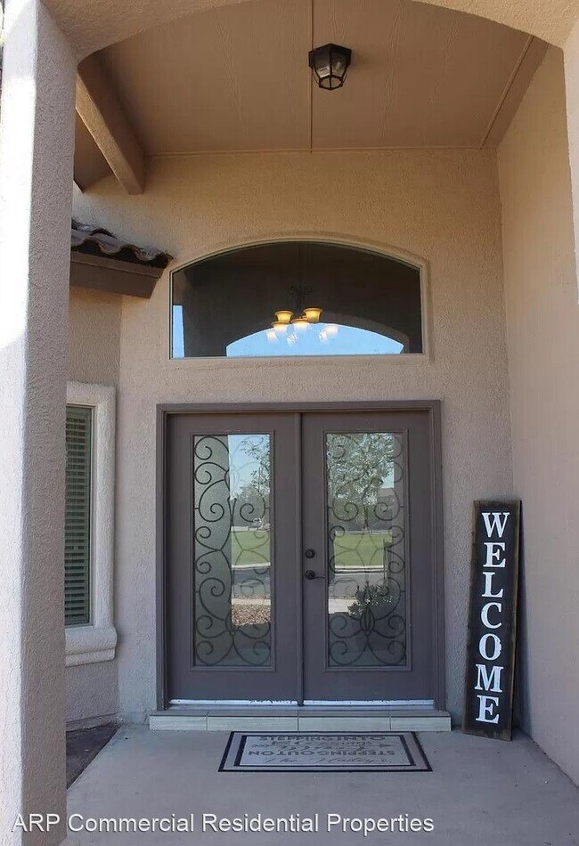 Foto del edificio - 4 br, 3 bath House - 14427 Vicent Kalel St...