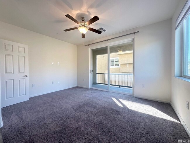 Building Photo - 2999 Silver River Ln
