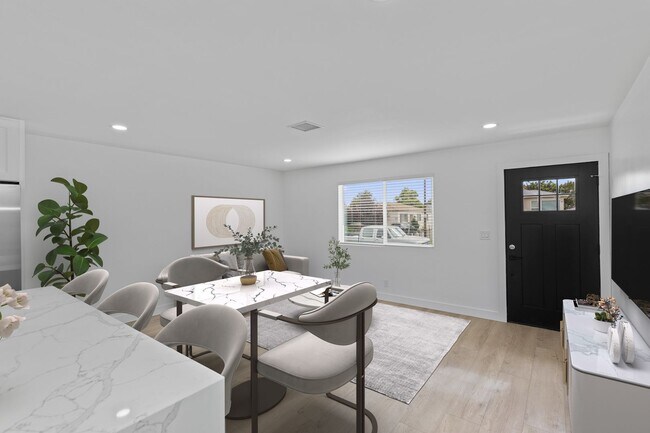 Foto del edificio - 4722 68th St