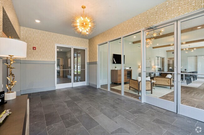 Lobby - The Landing on Summers Street