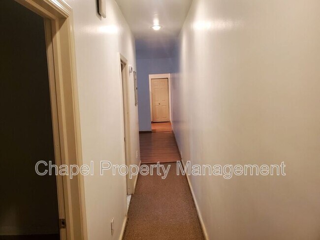 Foto del edificio - 2114 W Pacific St