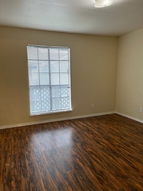 Foto del edificio - 12500 Sandpiper Dr