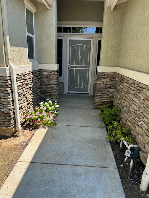 Foto del edificio - 170 Potter Creek