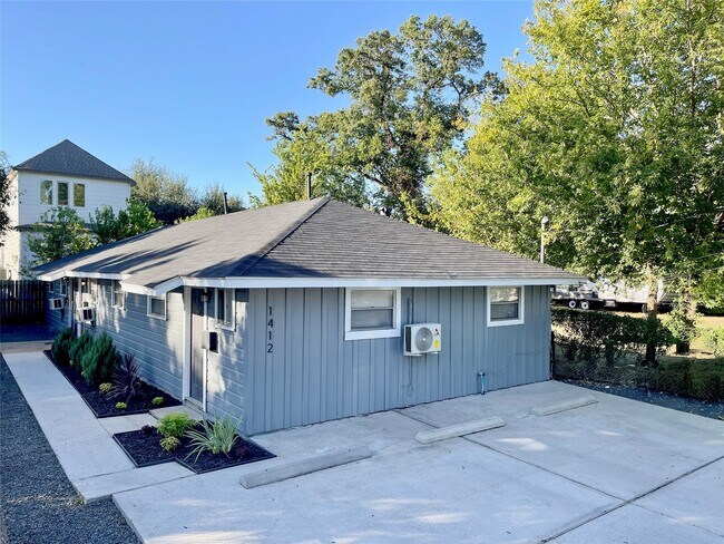 Foto del edificio - 1412 E 35th St