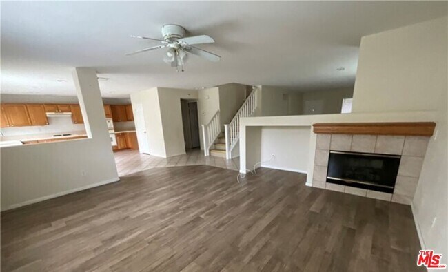 Foto del edificio - 11875 Cedarbrook Pl