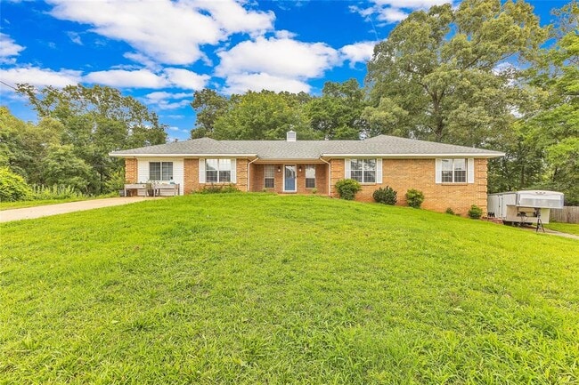 Building Photo - 140 Livingston Cir