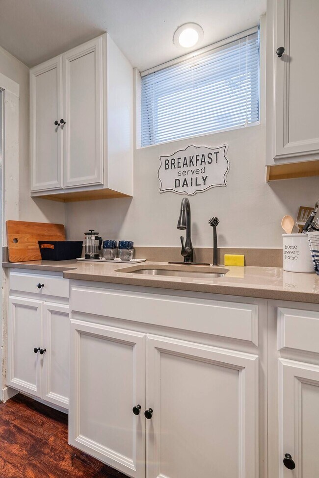 257 Park St Unit 257 Park, Chelsea, MI 48118 Apartments in Chelsea