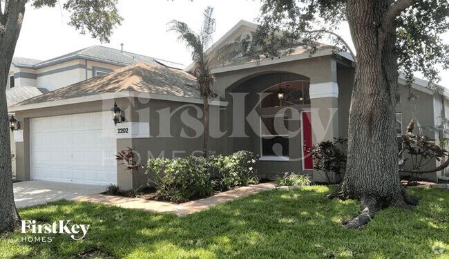 Building Photo - 2202 Cattleman Dr