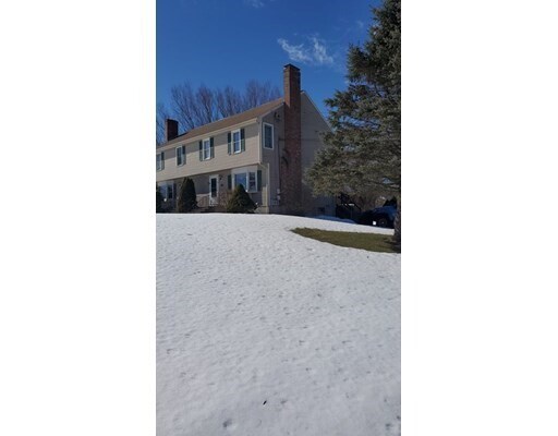 Primary Photo - 19 Blackstone St