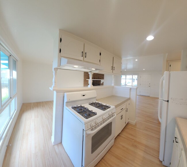 Foto del edificio - Cuesta By the sea cottage for Rent! Close ...