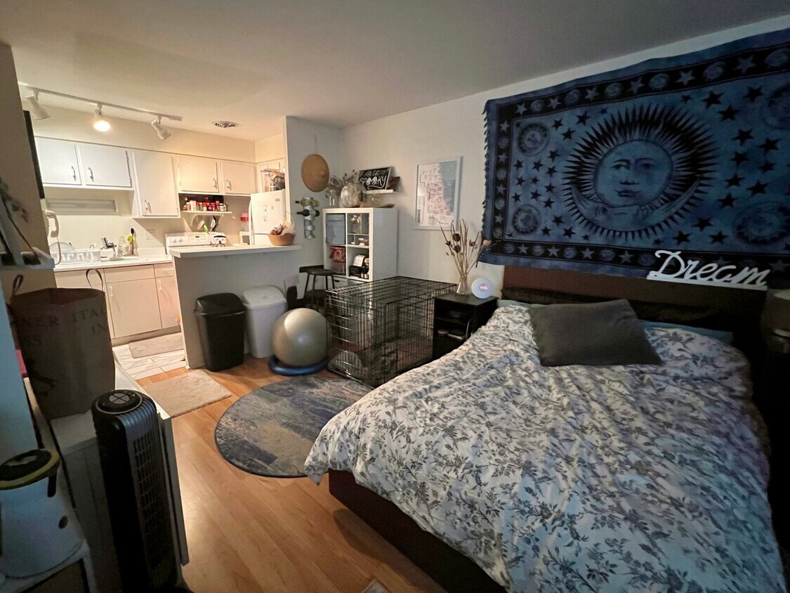 Foto principal - 741 W Gordon Ter