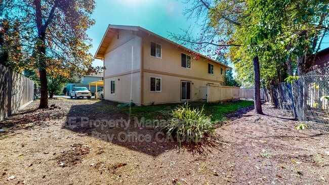 Foto del edificio - 7500 Bridgit Dr