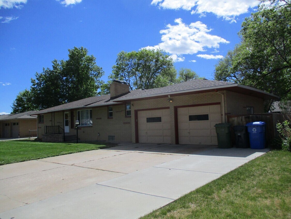 Foto principal - 3 br, 2.5 bath House - 1611 Agate Court