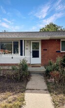 Building Photo - 380 Martin Dr