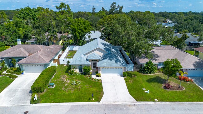 Building Photo - 7239 Rangi Dr