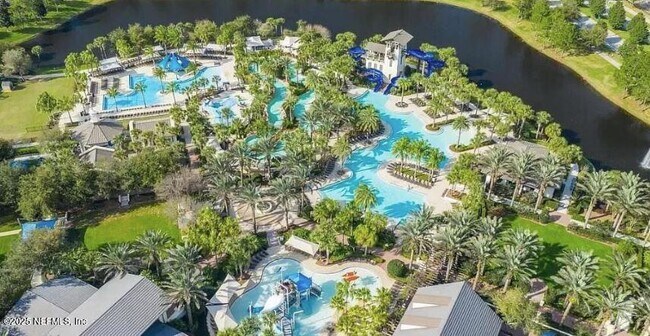 Foto del edificio - 227 Sawyer Brg Trl