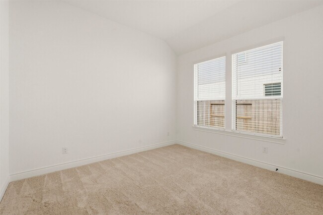 Building Photo - 25234 Bamburgh Dr