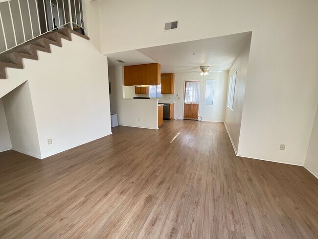 Foto del edificio - 8641 Moody St