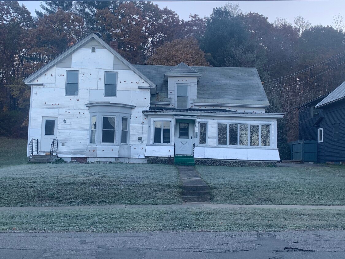 Foto del edificio - 330 Charles St