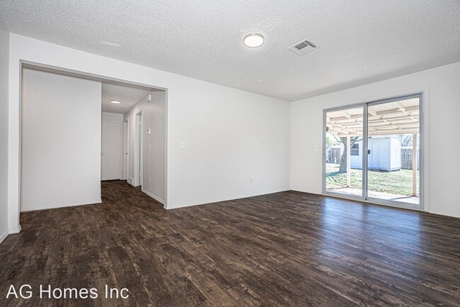Building Photo - 4 br, 1.5 bath House - 3920 Dentwood Terr