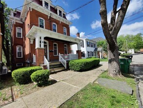 Building Photo - 20 Noxon St